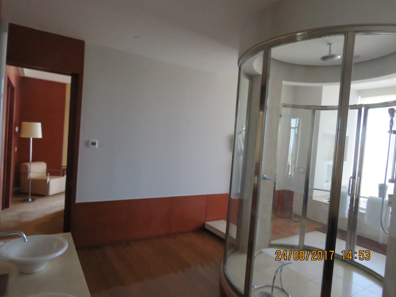 Suite (2)